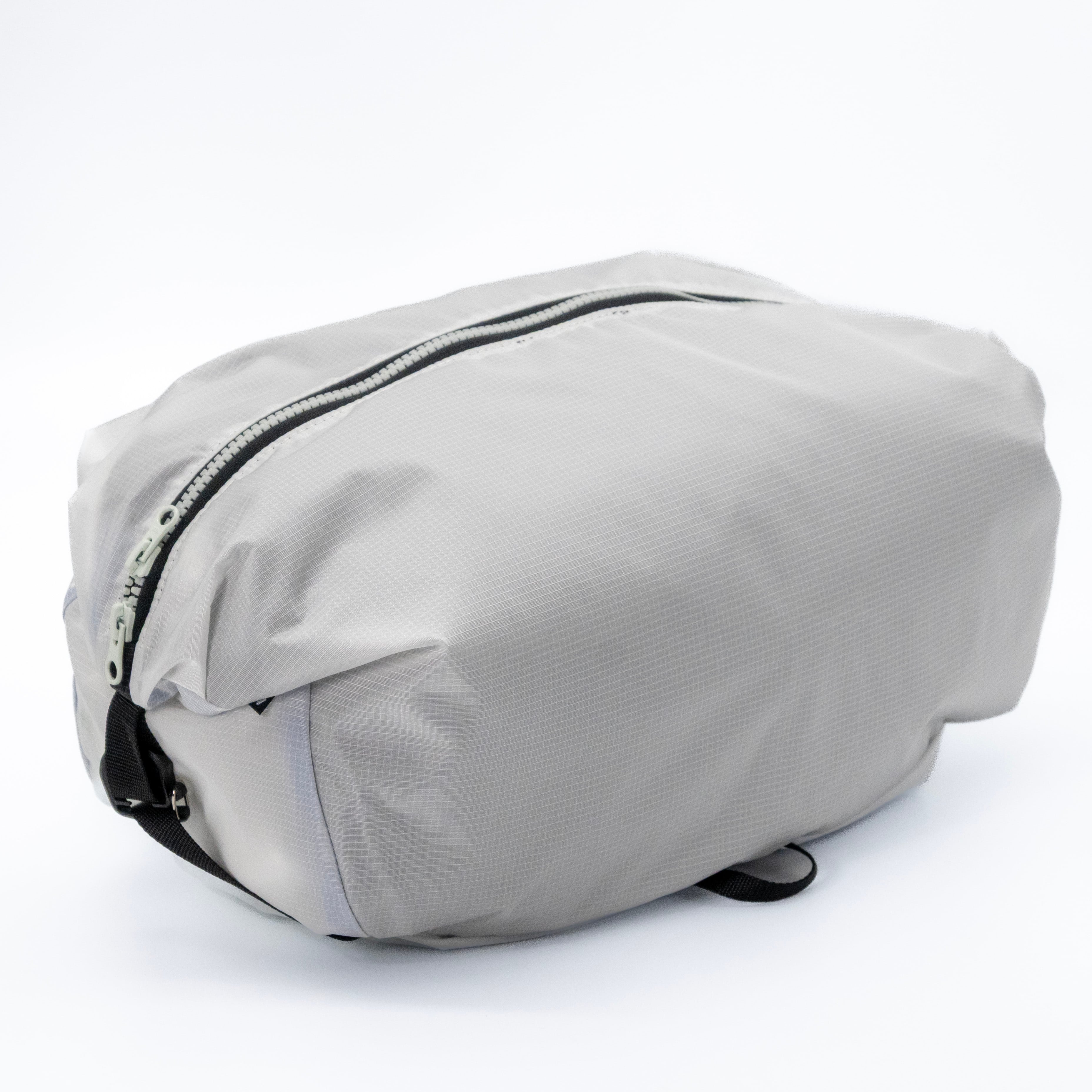 Lumi Nana Sack 10L 蓄光スタッフサック | MIYAGEN Trail Engineering