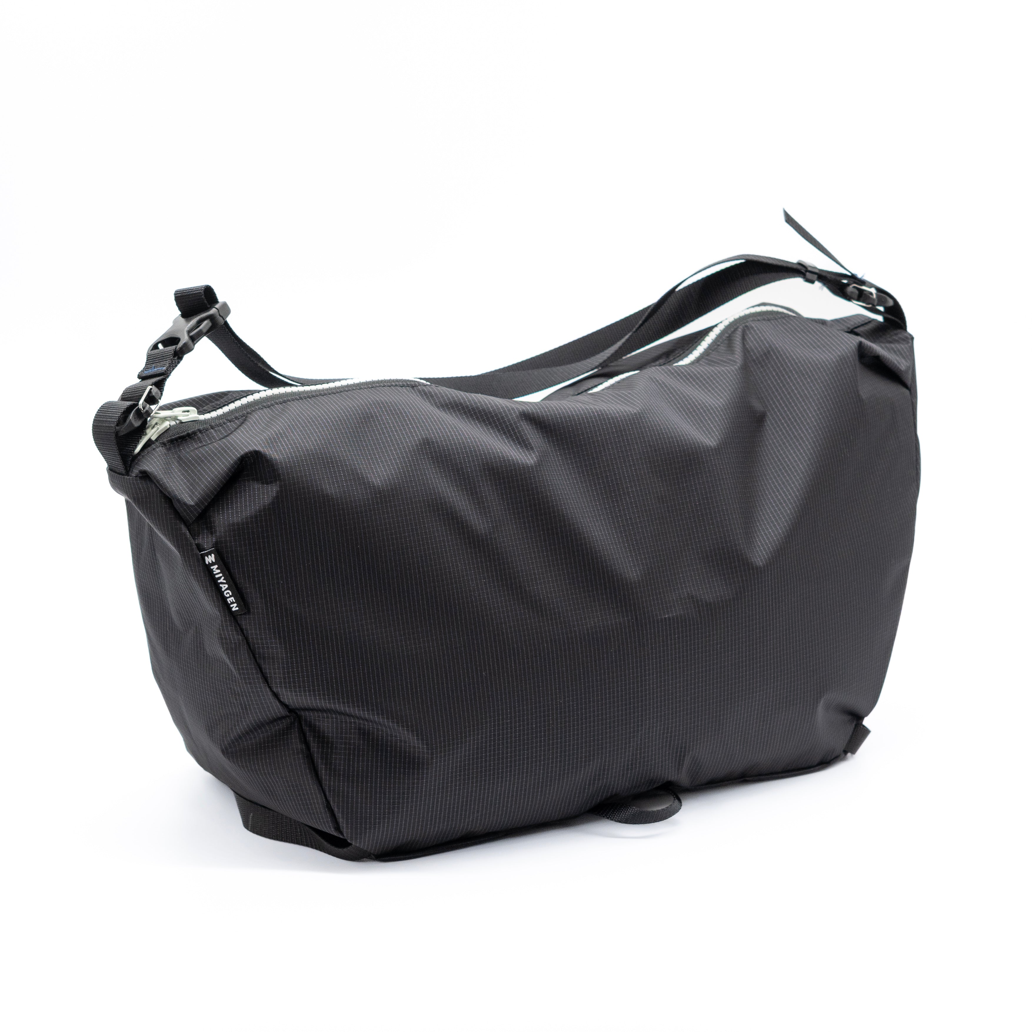 Lumi Nana Sack 10L 蓄光スタッフサック | MIYAGEN Trail Engineering